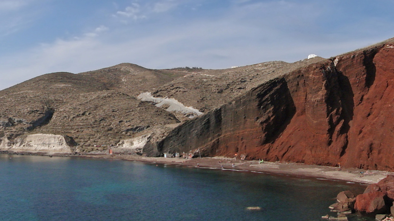 Red Beach (Kokkini Paralia)